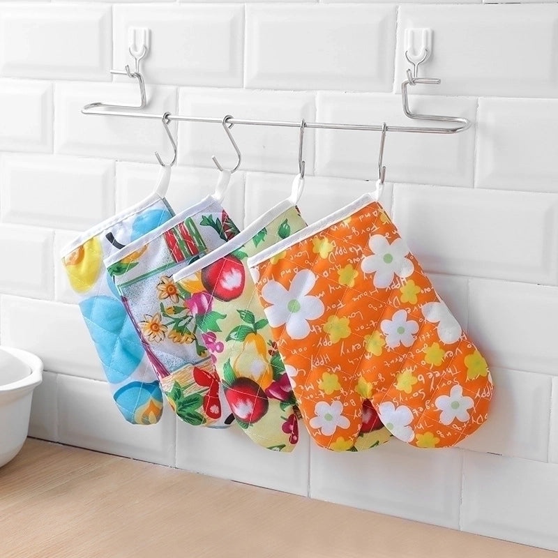 Heat Resistant Cotton Gloves with Modern Floral Design|Kitchen & Dining Accessories