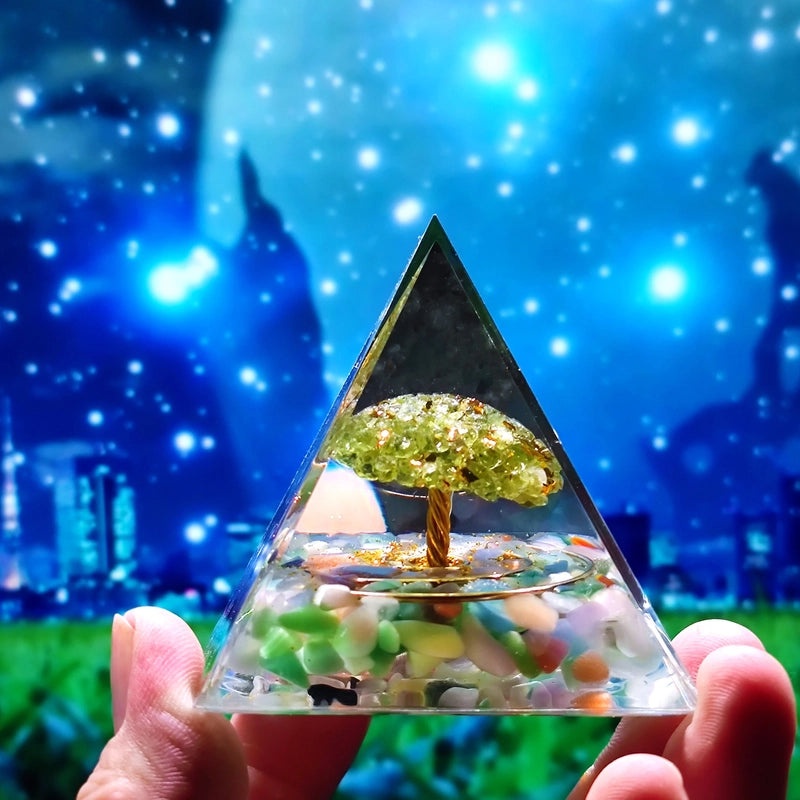 Crystal Ball Gravel Pyramid Resin Crafts Desktop Decoration Unique Station Ornament|Home Decor