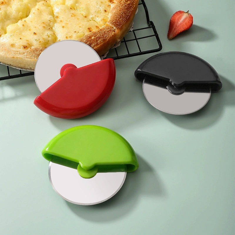 Stainless Steel Pizza Cutter Round Roller for Baking | Kitchen Tools