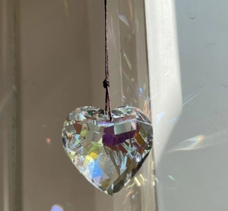 Pastoral Heart-Shaped Artificial Crystal Suncatcher Wind Chime for Valentine’s Day | Home Decor & Wall Art