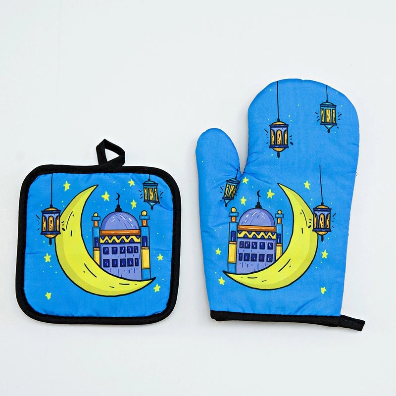 Heat Resistant Polyester Gloves with Modern Santa Claus Design|Christmas Accessories