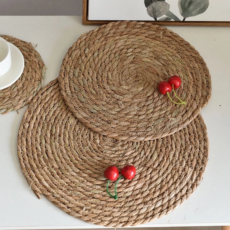 Natural Woven Water Hyacinth Placemat - Single Piece|Table Linens & Placemats