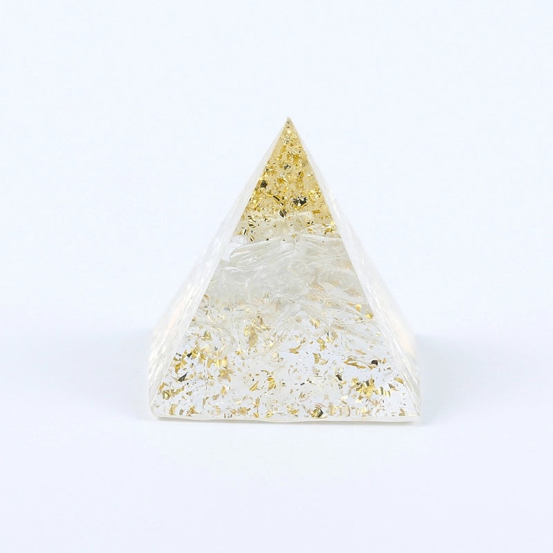 Minimalist Chinoiserie Triangle Resin Crystal Ornament|Home Decor & Decorative Accessories