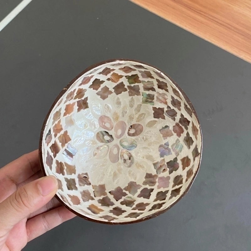 Vintage Heart-Shaped Shell Pendant | Jewelry & Accessories