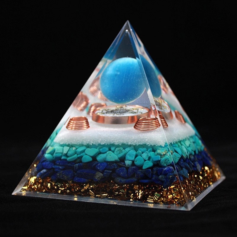 Classic Geometric Acrylic Crystal Pyramid Decor|Home Decor