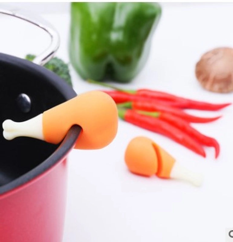 Adorable Carrot Silicone Cup Holder for Drinks|Drinkware Accessories