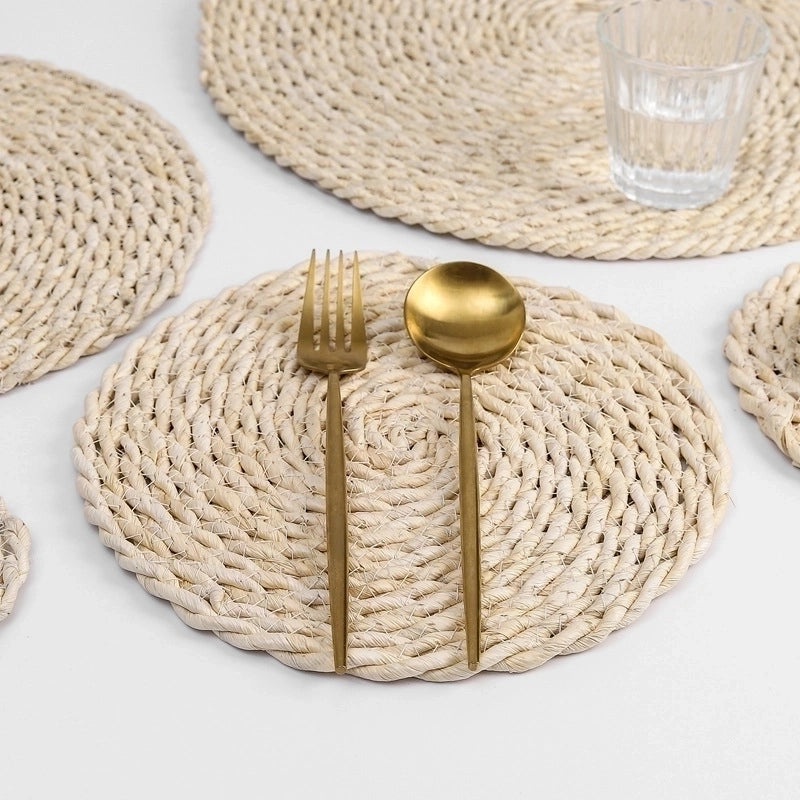 Stylish Solid Color Corn Husk Placemat for Dining Table|Home Decor & Tableware