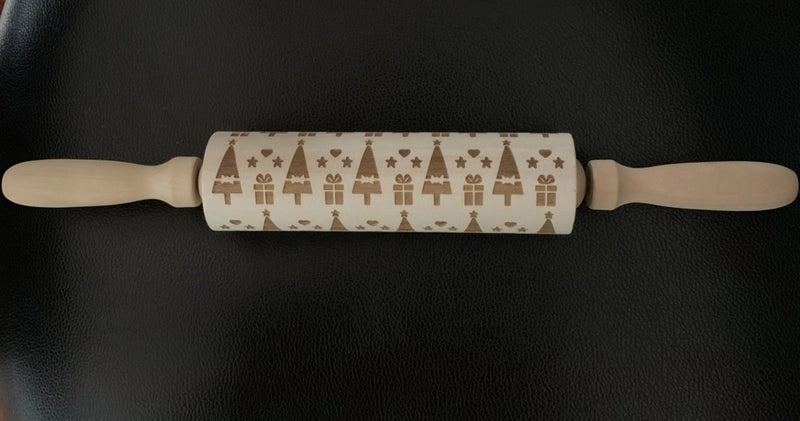 Holiday Wooden Baking Rolling Pin Christmas Tree Elk Snowflake Pattern