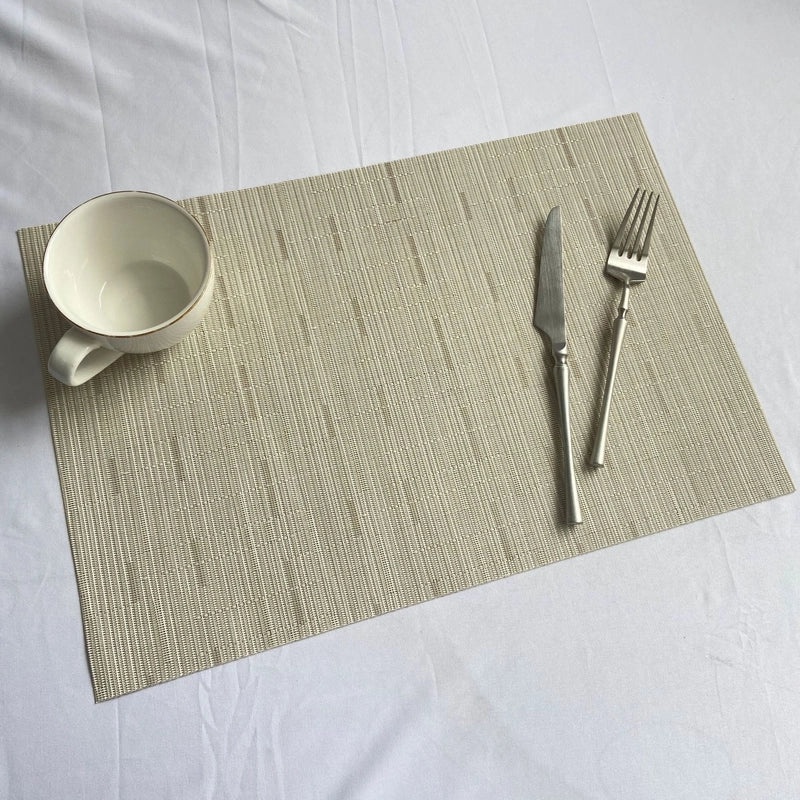 European-style Solid Color PVC Woven Insulated Western Placemat for Home & Hotel Dining|Table Linens & Placemats