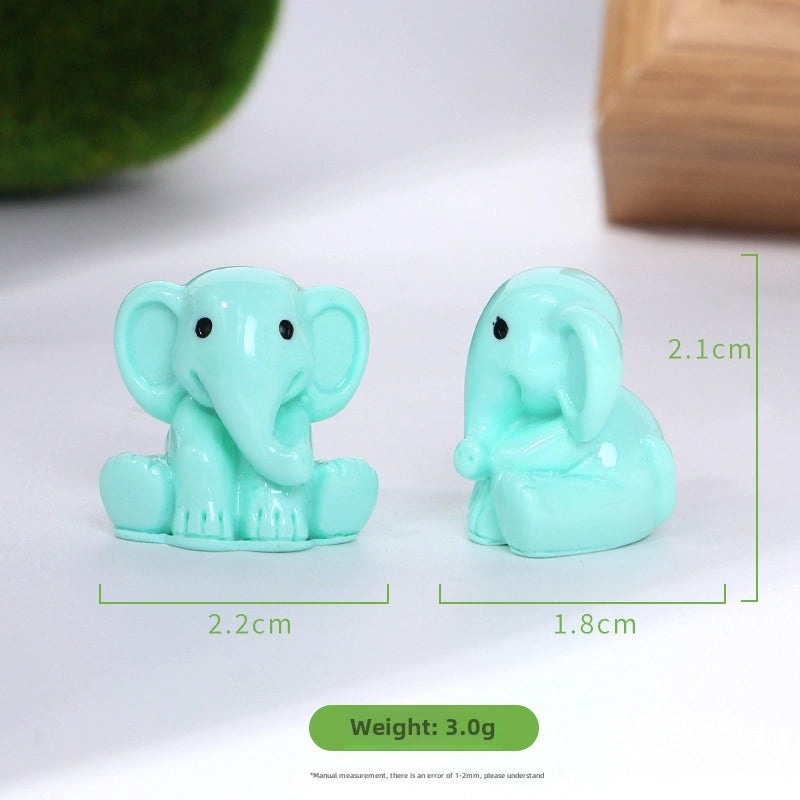Mini Elephant Resin Figurine Cute Animal Desktop Ornament Micro Landscape Decoration|Home Decor Accessories