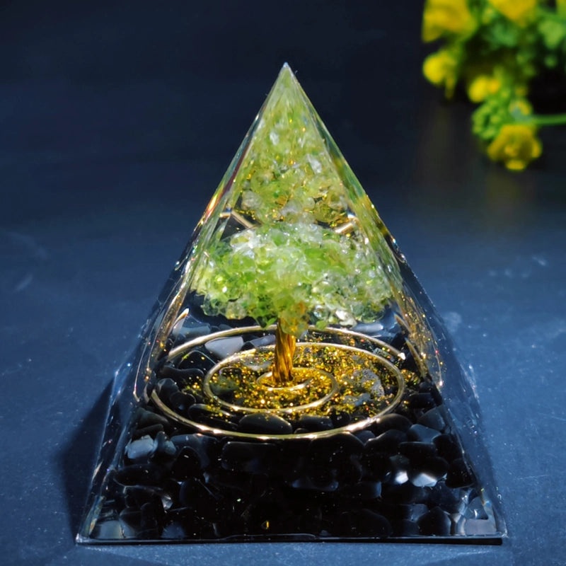Crystal Ball Gravel Pyramid Resin Crafts Desktop Decoration Unique Station Ornament|Home Decor