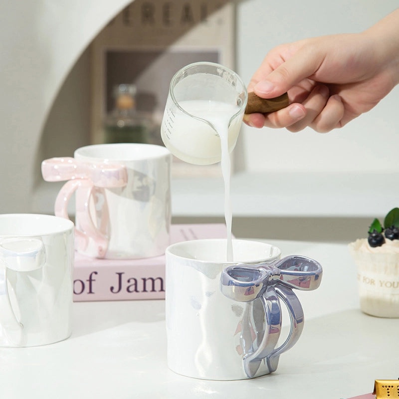 White Porcelain Water Bottle Casual Solid Color Minimalist Design 1 Piece | Drinkware & Bottles