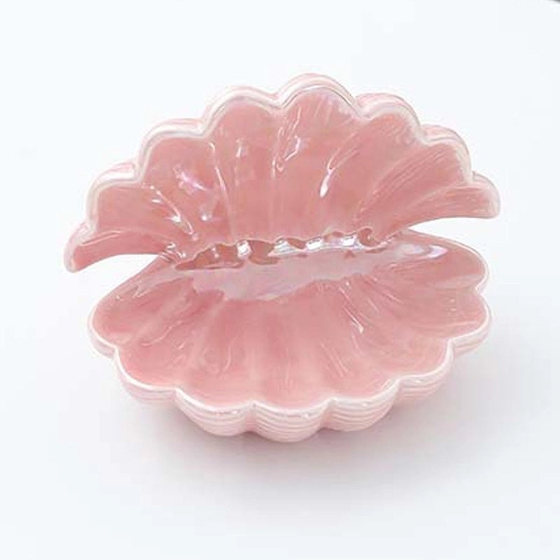 Minimalist White Shell Tray Decorative Piece for Beach-Themed Home | Home Decor