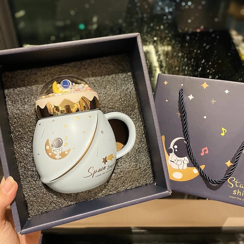 2-Piece Astronaut Space Ceramic Mug Set with Lid and Spoon | Gifts for Couples and Space Lovers | Drinkware Gifts