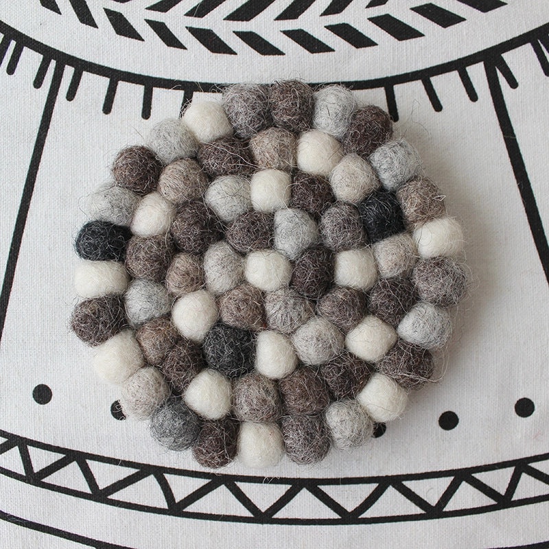 Classic Solid Color Wool Felt Hat | Women's Fashion Accessories