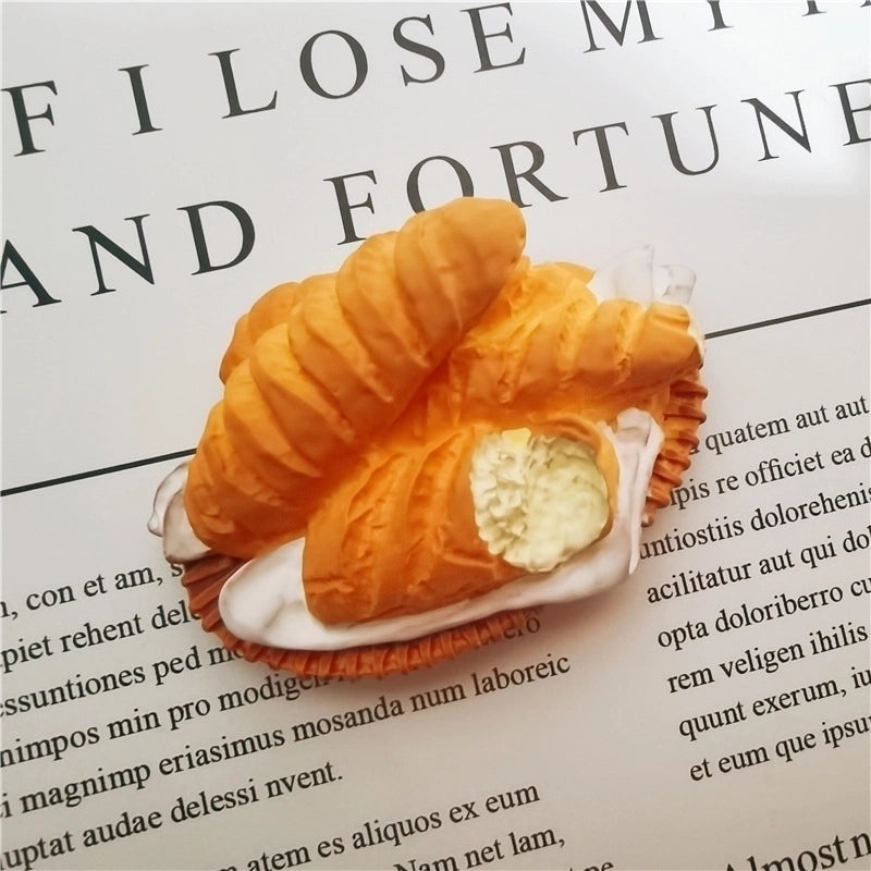 Adorable Pineapple Bread Cookie Fridge Magnet Made of Synthetic Resin|Home Decor & Kitchen Accessories