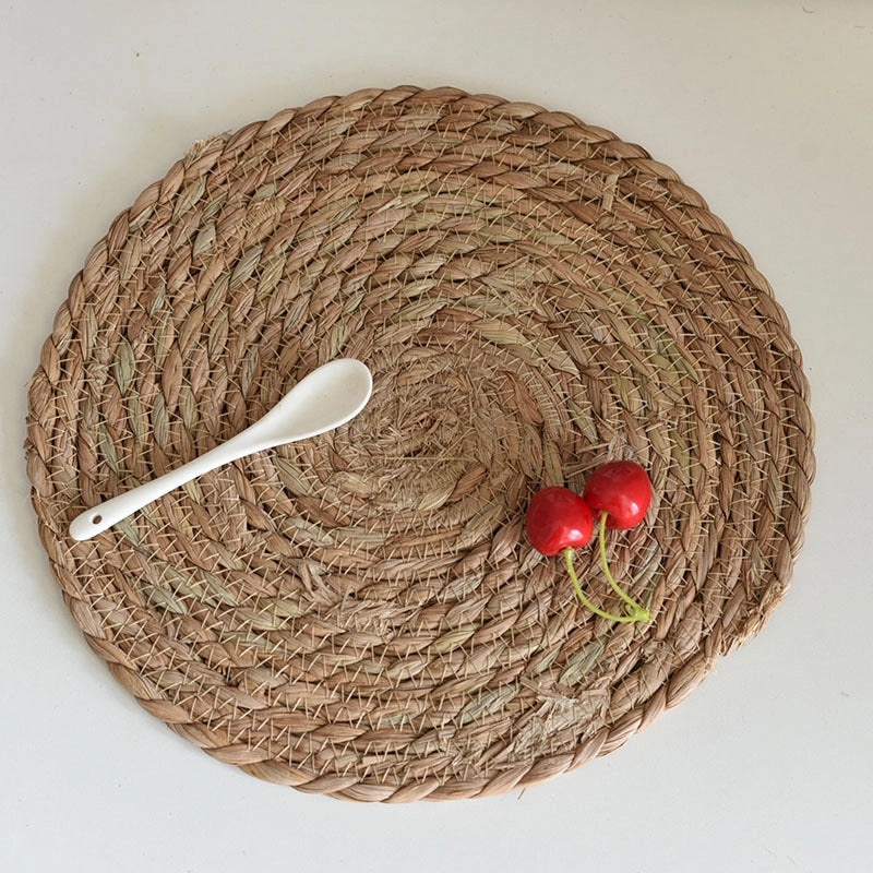 Natural Woven Water Hyacinth Placemat - Single Piece|Table Linens & Placemats