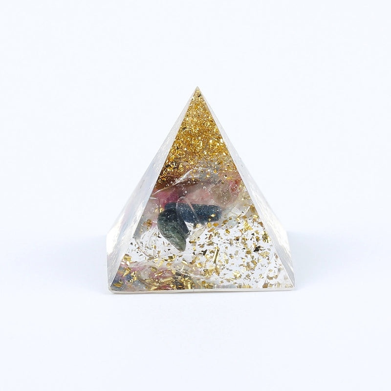 Minimalist Chinoiserie Triangle Resin Crystal Ornament|Home Decor & Decorative Accessories