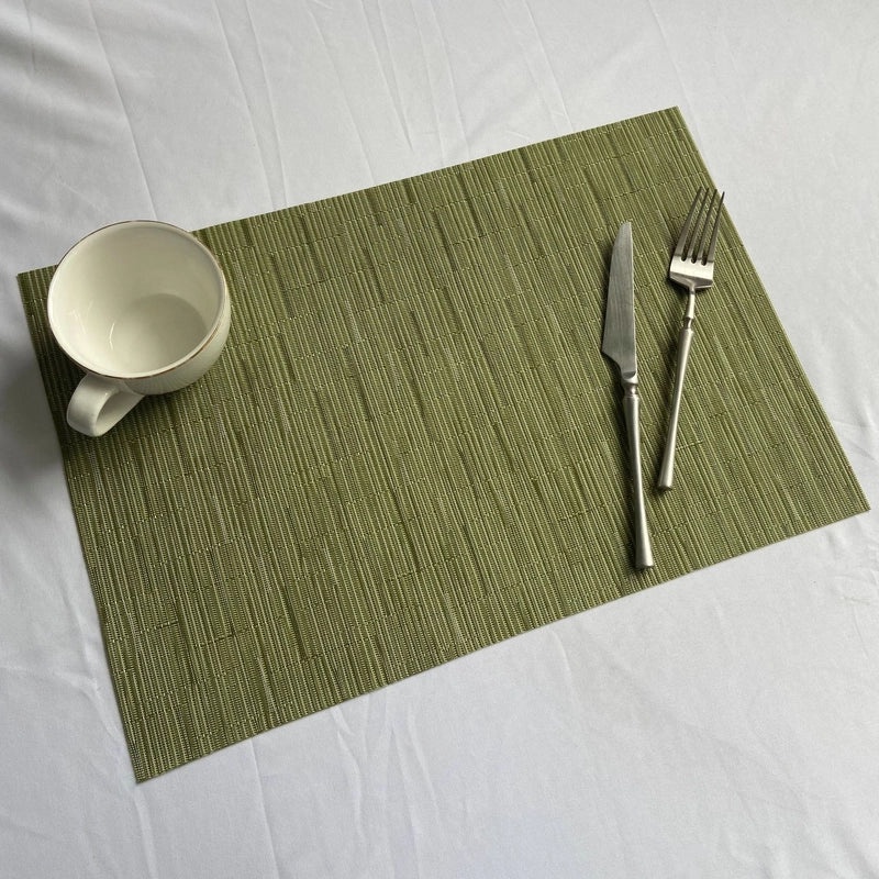 European-style Solid Color PVC Woven Insulated Western Placemat for Home & Hotel Dining|Table Linens & Placemats
