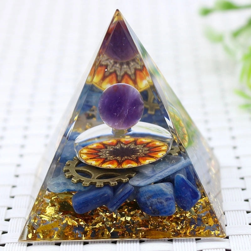 Classic Geometric Acrylic Crystal Pyramid Decor|Home Decor