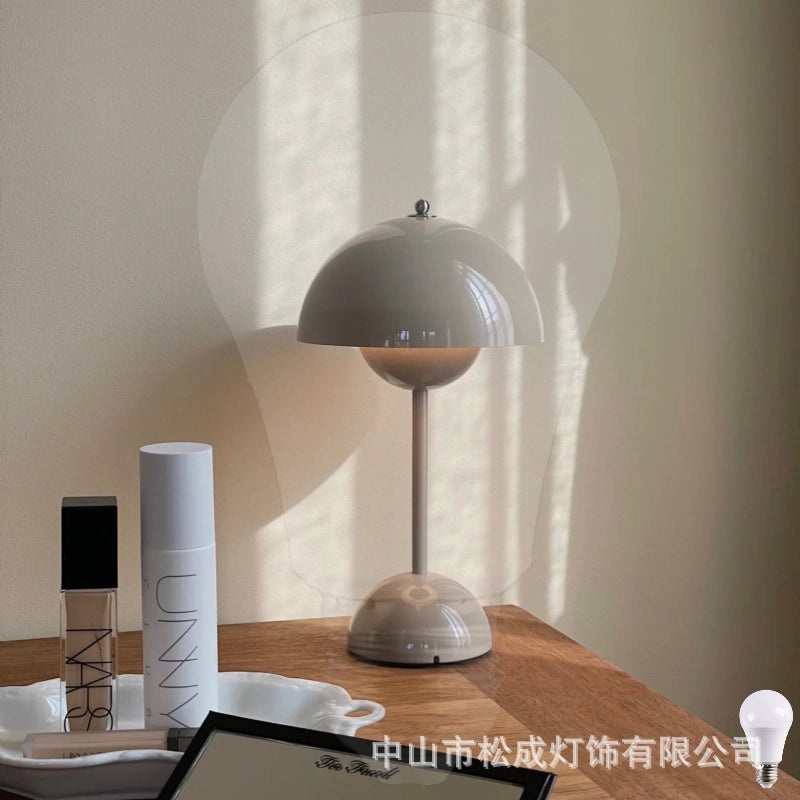 Nordic Flower Bud Table Lamp Plug-in Night Light for Wedding Bedside Dowry Lantern|Home Decor Lighting