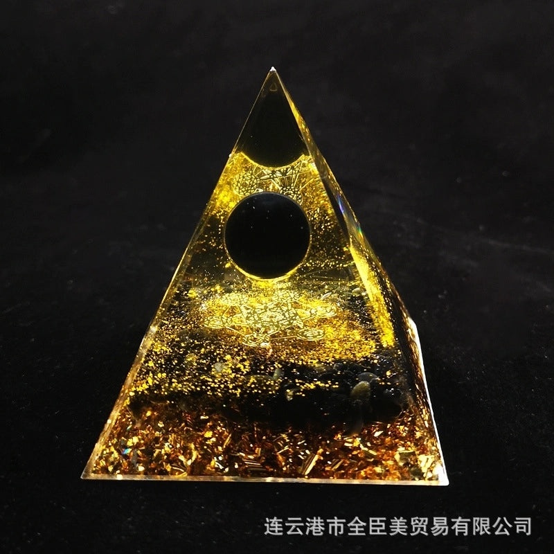 Elegant Triangle Crystal Pyramid Ornament|Home Decor Accessories