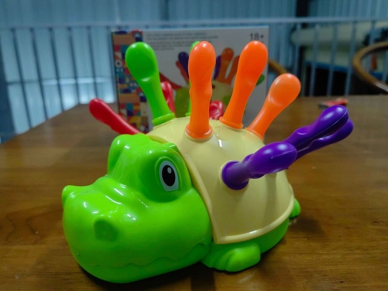 Montessori Hedgehog Puzzle Toy for Toddlers 0-3 Years Hand-Eye Coordination Early Learning | Early Education Toys