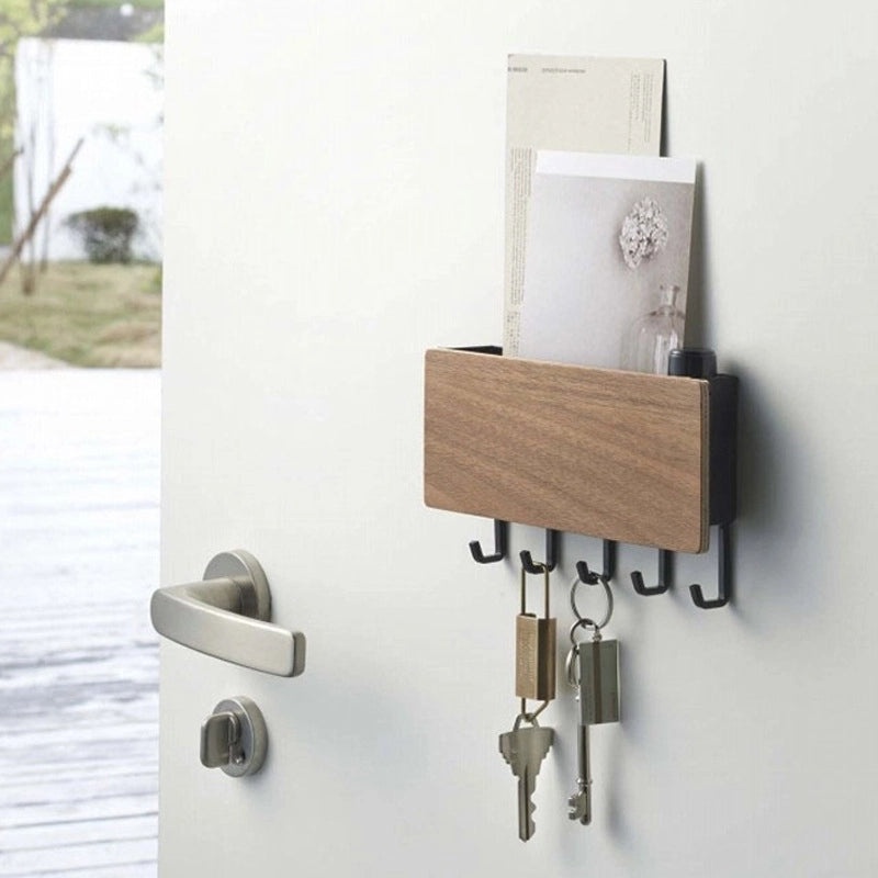 Creative Metal Nail-Free Key Storage Rack for Household Entrance Door | Home Organization & Storage