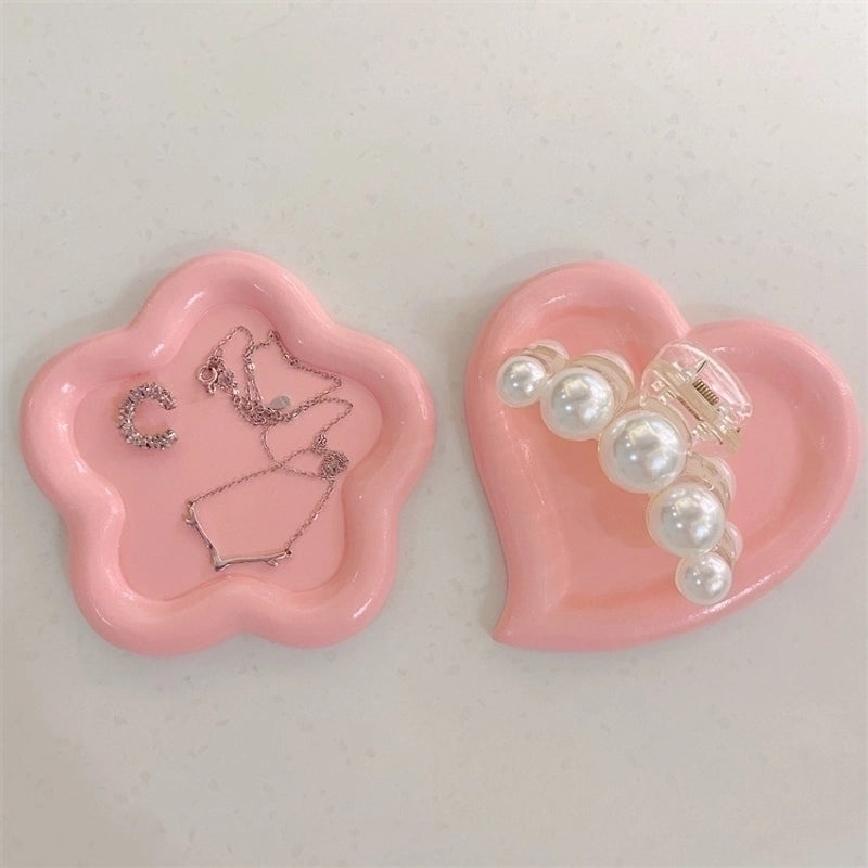 Heart Shaped Resin Ornaments for Home Decor | Home Decorations