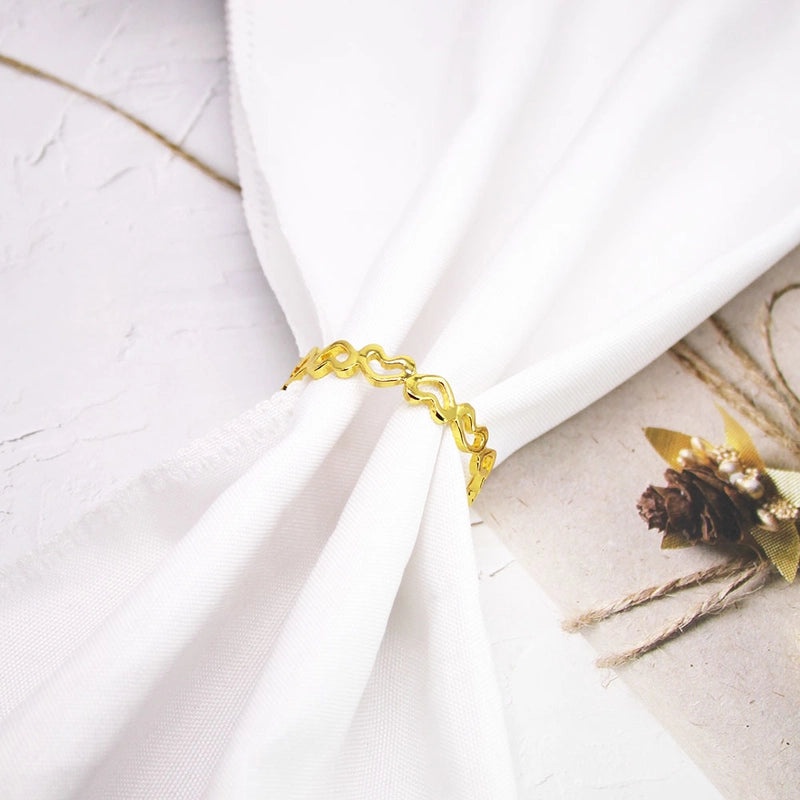 Elegant Red Heart Alloy Napkin Ring for Valentine's Day | Dining & Tabletop Accessories