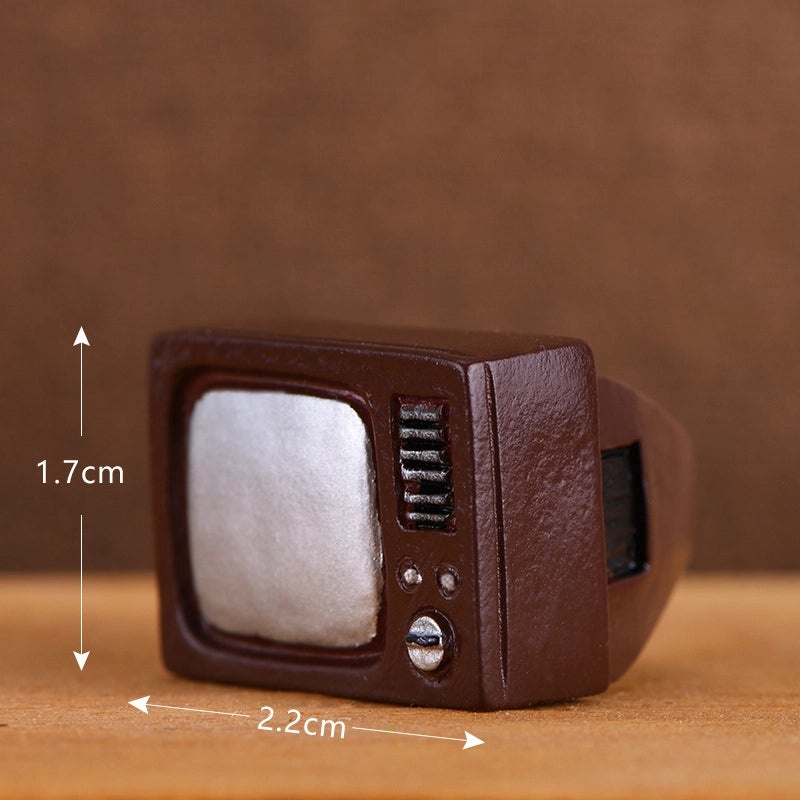 Cartoon-Inspired Geometric Resin Decorative Pieces|Home Decor