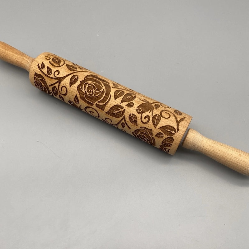 Christmas Retro Wooden Baking Rolling Pin Snowflake Rose Design