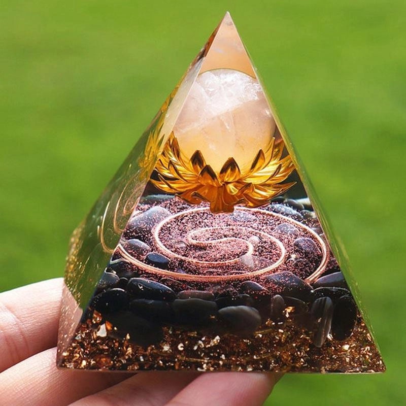 Minimalist Pyramid Resin Crystal Ornament|Home Decor