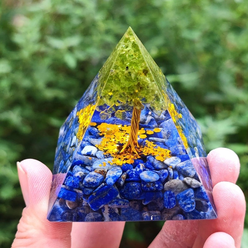 Crystal Ball Gravel Pyramid Resin Crafts Desktop Decoration Unique Station Ornament|Home Decor