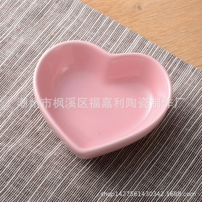 Japanese Heart-Shaped Ceramic Small Dipping Dish for Seasoning Dessert Snack | Kitchenware & Tableware