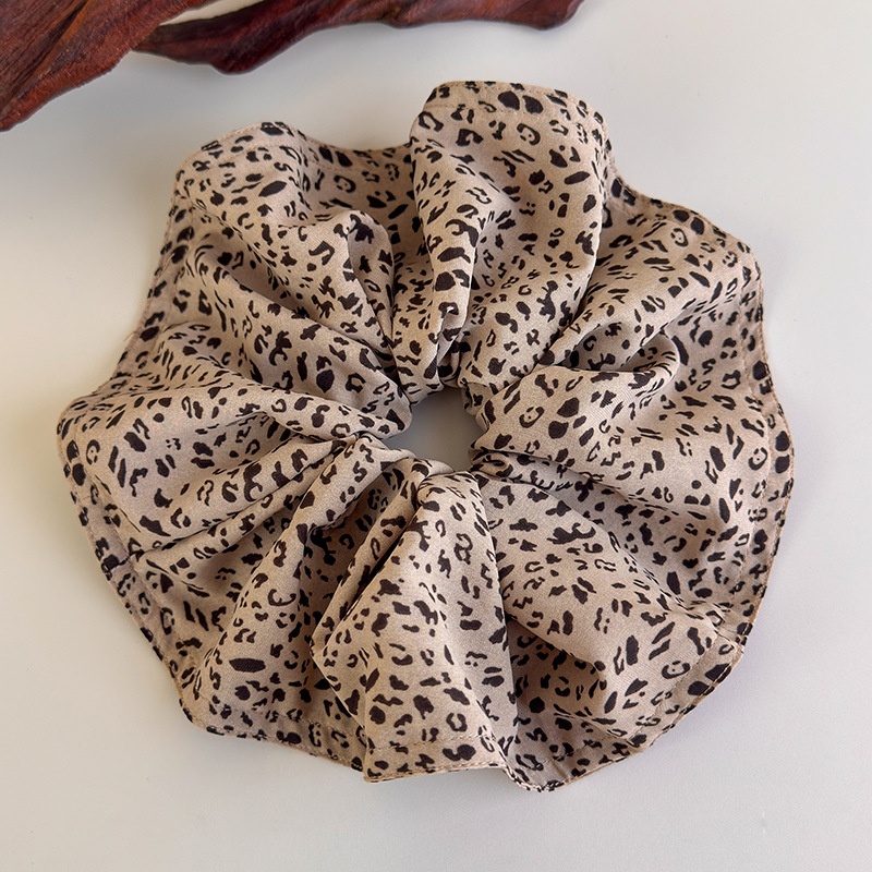Women's Casual Fabric Elastic Scrunchies High Ponytail Leopard Print