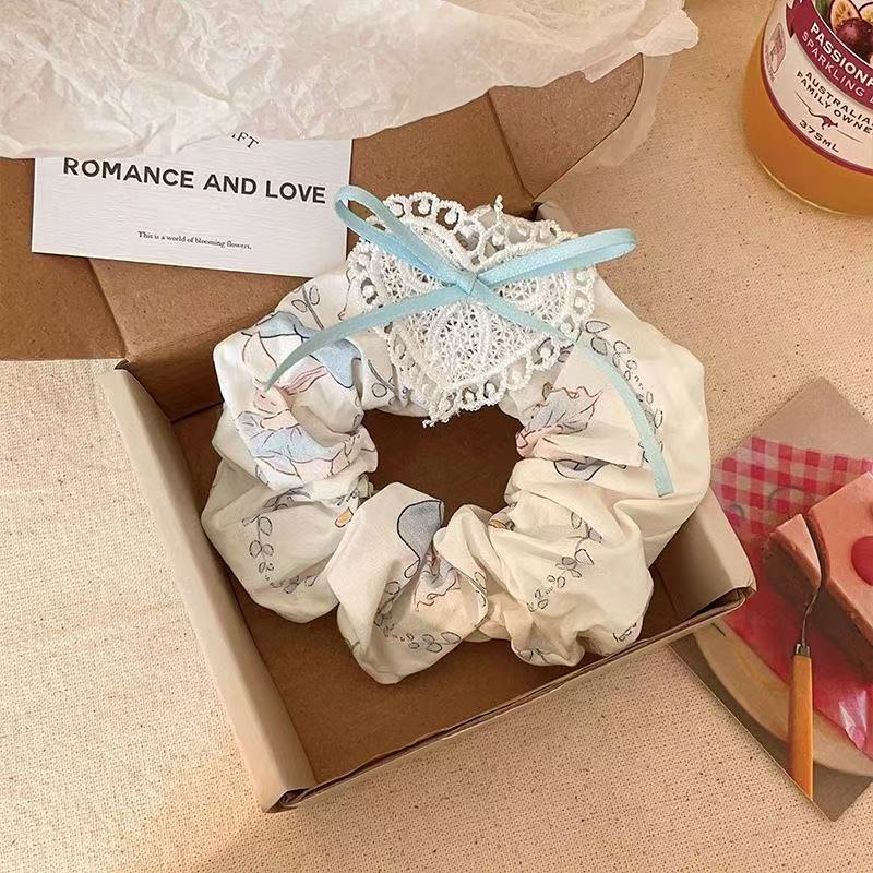 Women's Sweet Summer Bun Hair Scrunchie Irregular Pleated Fabric Tie