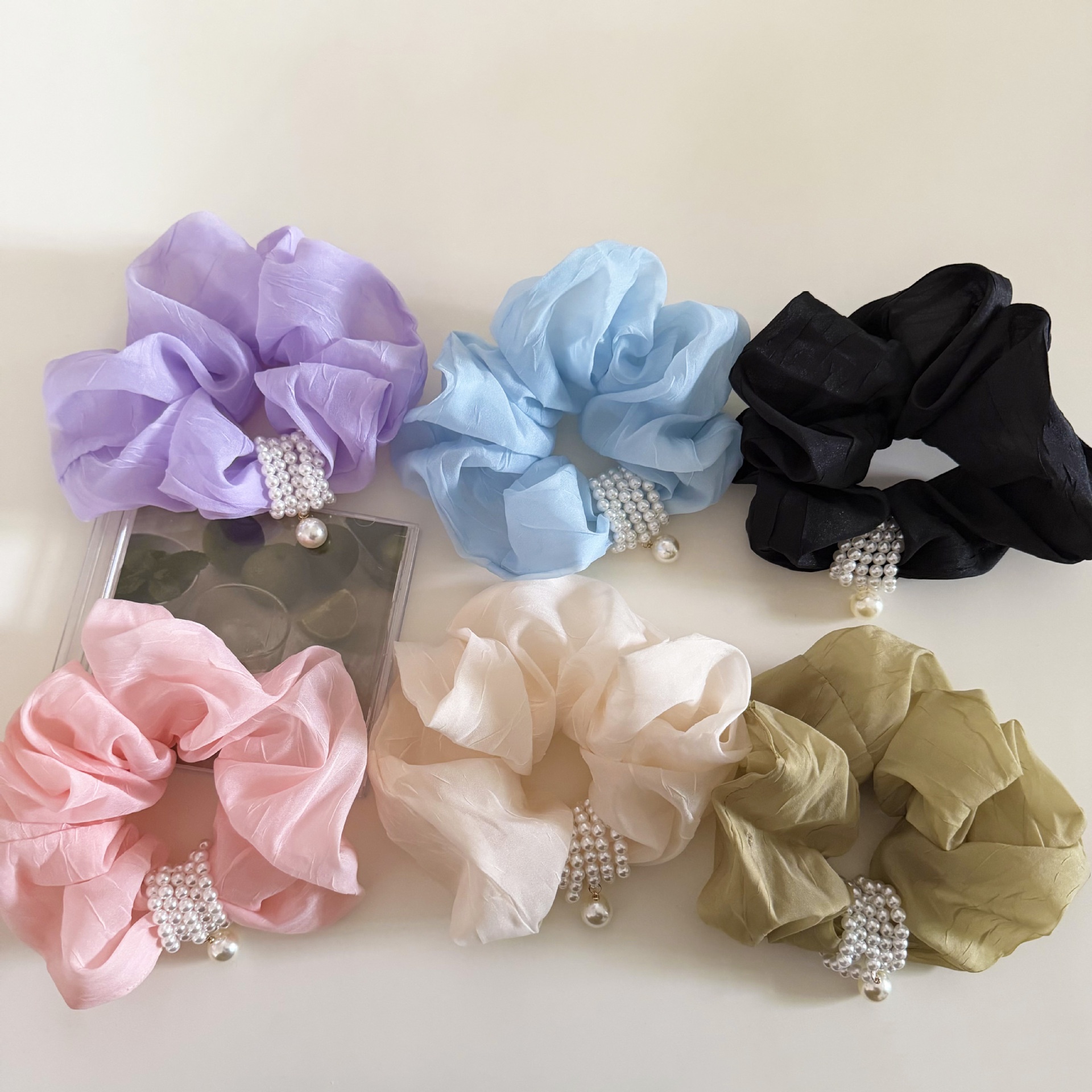 Women's French Soft Gauze Hair Tie For Daily Wear Black Pearl