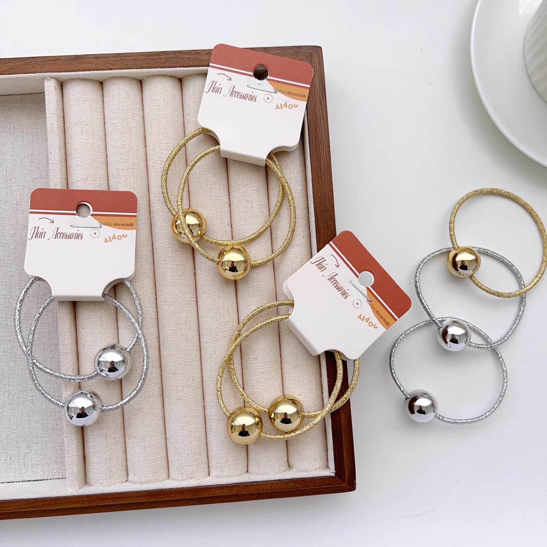 Women's Vintage Acrylic Ponytail Hair Ties Gold And Silver Round Bead