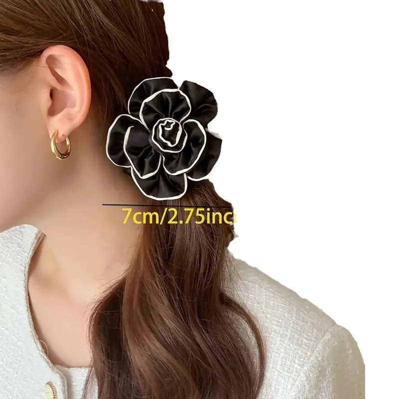 Women's Elegant Hair Tie Claw Clip Sweet Mountain Flower Horse Print