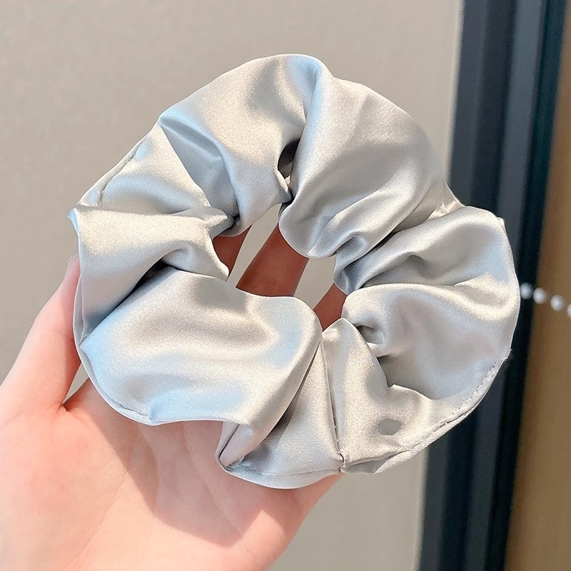 Women's French Retro Satin Scrunchie All-match Hair Tie Polka Dot