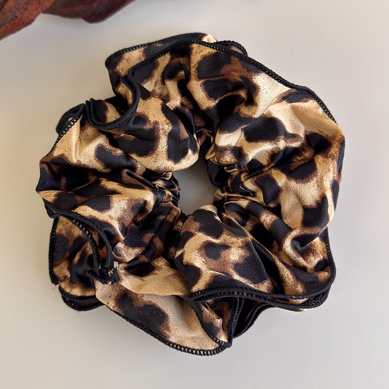 Women's Casual Fabric Elastic Scrunchies High Ponytail Leopard Print