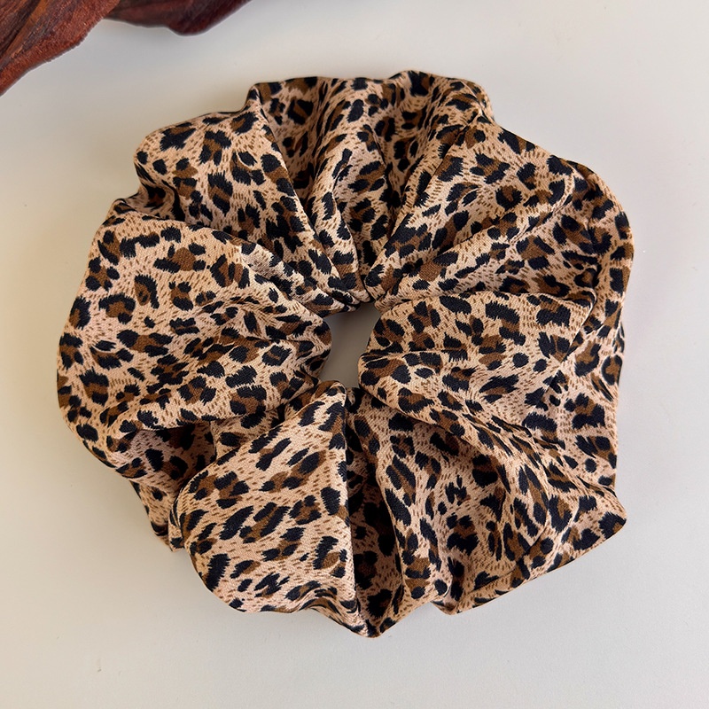 Women's Casual Fabric Elastic Scrunchies High Ponytail Leopard Print