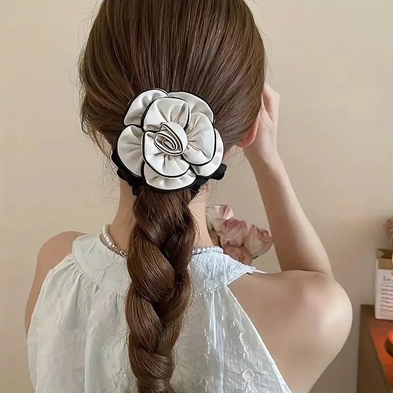 Women's Elegant Hair Tie Claw Clip Sweet Mountain Flower Horse Print