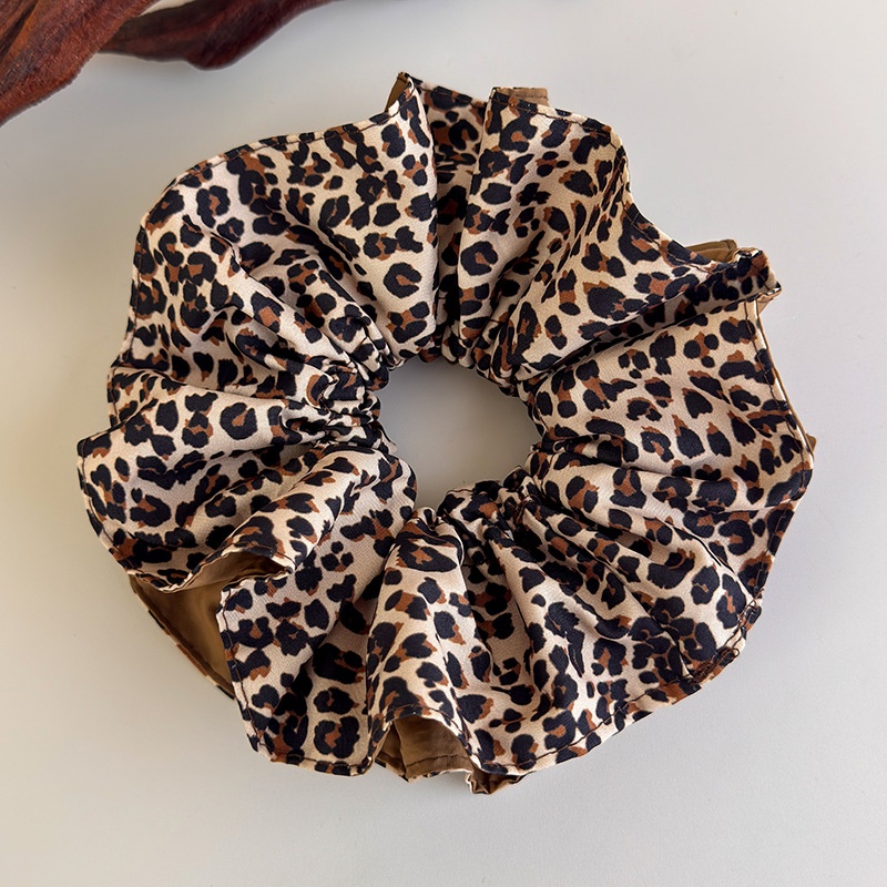 Women's Casual Fabric Elastic Scrunchies High Ponytail Leopard Print