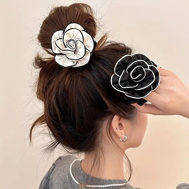 Women's Elegant Hair Tie Claw Clip Sweet Mountain Flower Horse Print