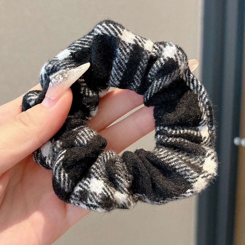 Women's French Retro Satin Scrunchie All-match Hair Tie Polka Dot