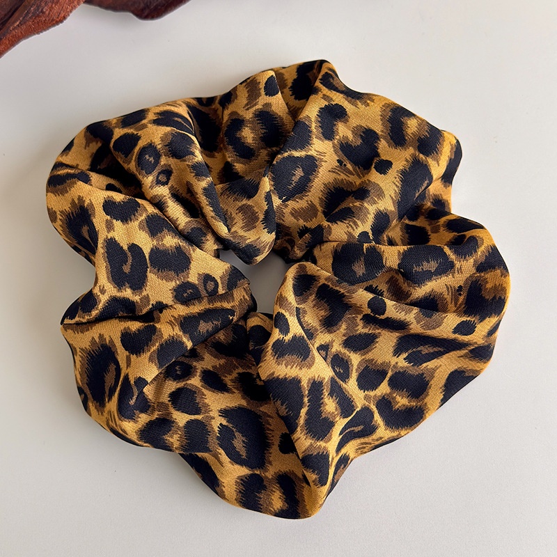 Women's Casual Fabric Elastic Scrunchies High Ponytail Leopard Print
