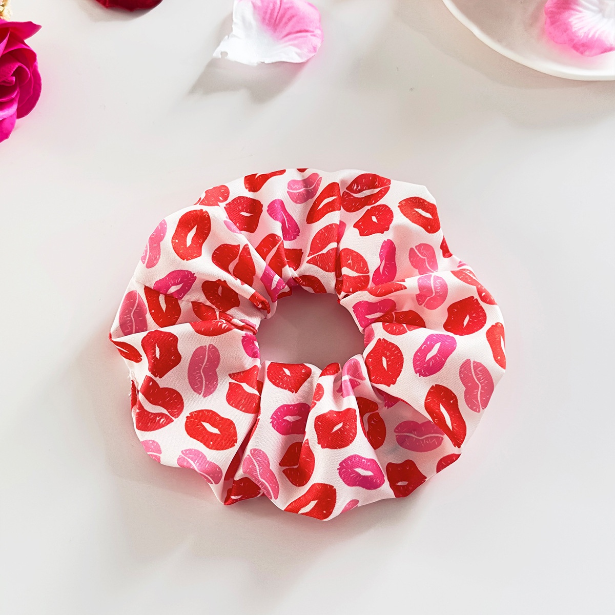 Women's Cloth Elastic Ponytail Hair Tie Red Pink Heart Lip Print