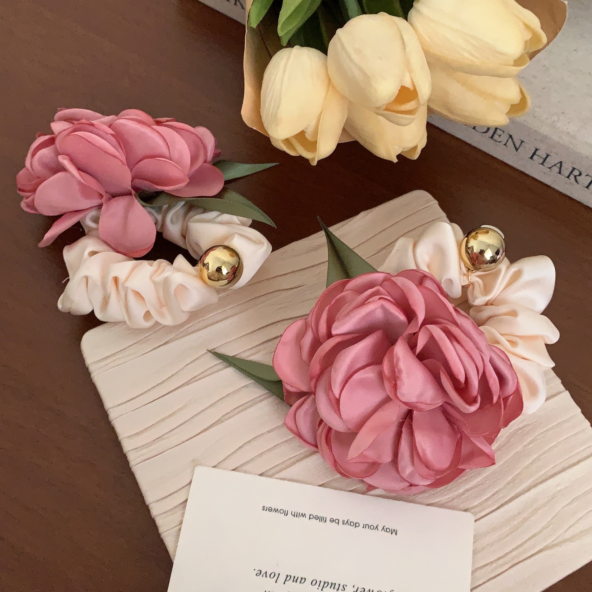 Women's Elegant Daily Cloth Hair Tie Retro Mountain Rose Flower